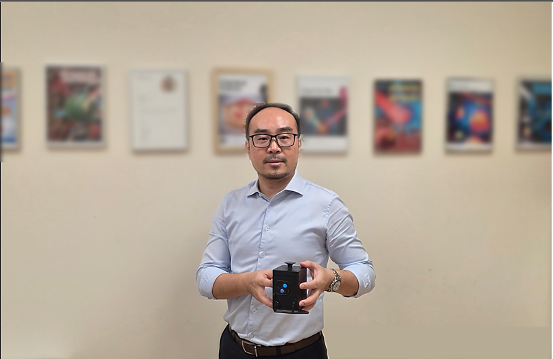 Prof Pu_Image