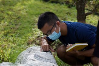 Geology2_cropped_325x217