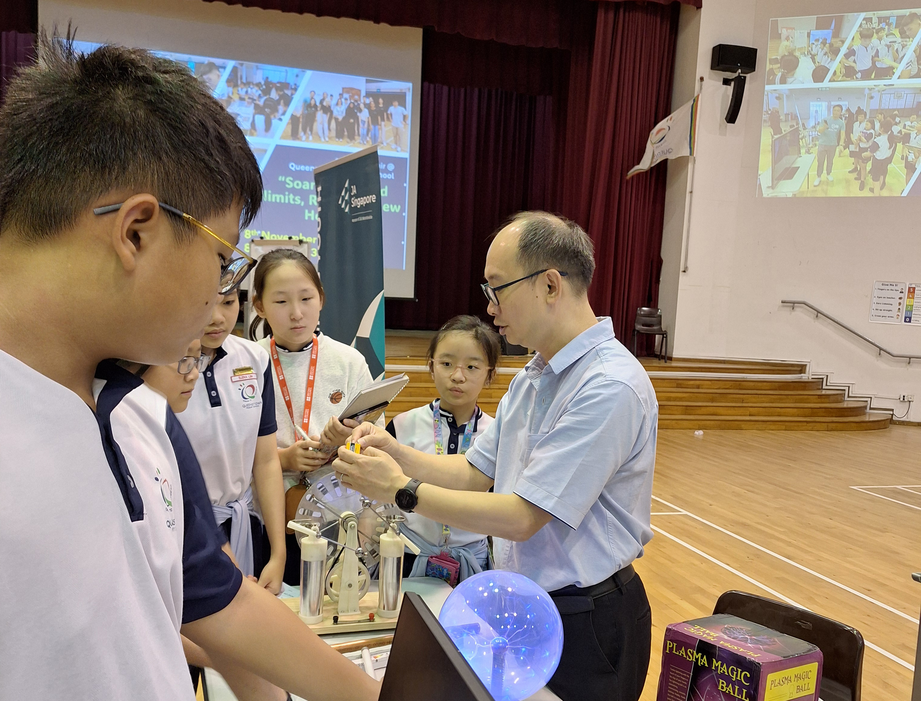 Queenstown Primary School outreach event