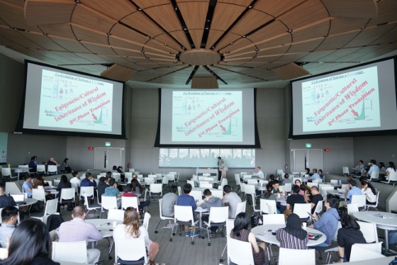 LKCMedicine Second Scientific Retreat - Prof Atushi Iriki1.JPG