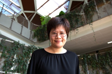 Landscape photo of Assoc Prof Kelly Ke