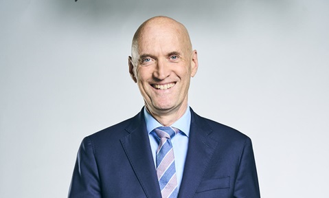 Headshot of Prof Ernst Kuipers