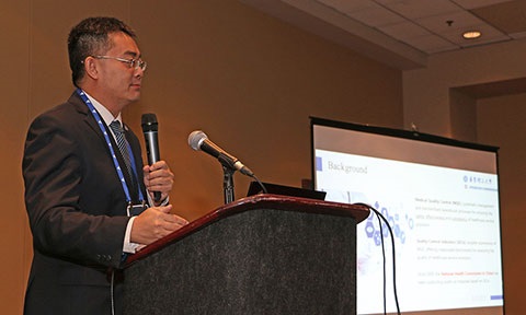 Thumbnail photo of A/P Yu Han giving a talk.