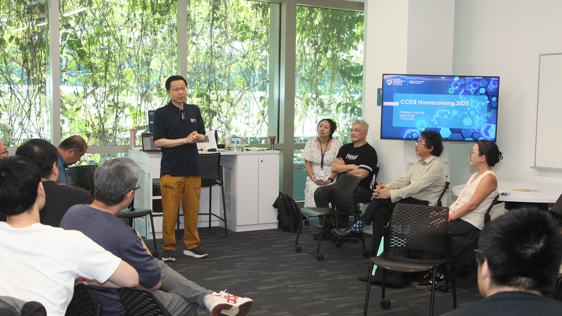 Prof Luke Ong Dean of CCDS at CCDS Homecoming 2025