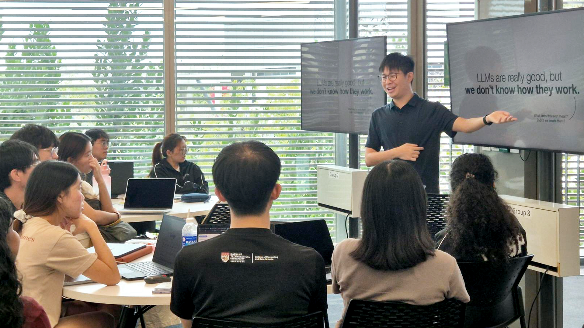 Clement Neo from Digital Trust Center talking to TAISP students on mechanistic interpretability.