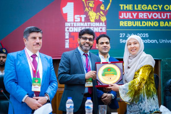 Celebrating Academic Leadership: Assoc Prof Md Saidul Islam Delivers ...