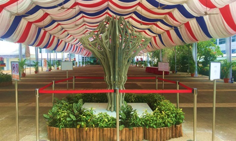 Unique tree-like structure 3D printed using concrete