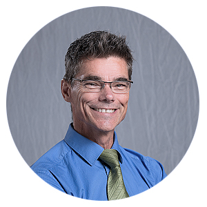 Assoc Prof Ian Dixon