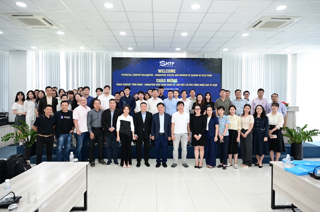 Photo 2: Engaging with Vietnamese Business leaders at Saigon Hi-Tech Park (SHTP)