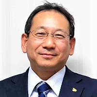 Yoshio Hayashi