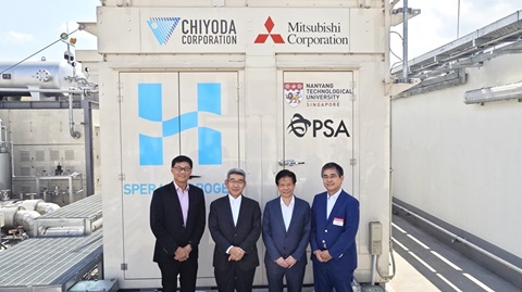 Dehydrogenation demonstration begins for green heavy vehicles
