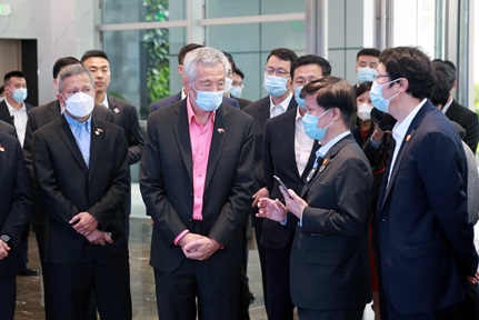 PM Lee Hsien Loong and China-Singapore International Joint Research Institute
