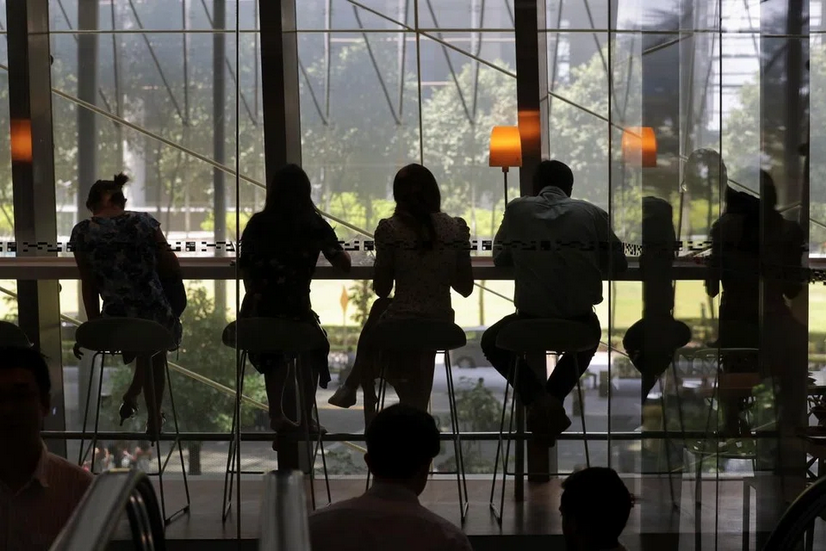 why saying a good job to an employee is not enough thumbnail