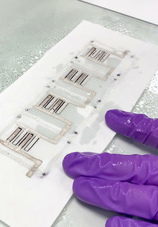 Flexible batteries in a lab