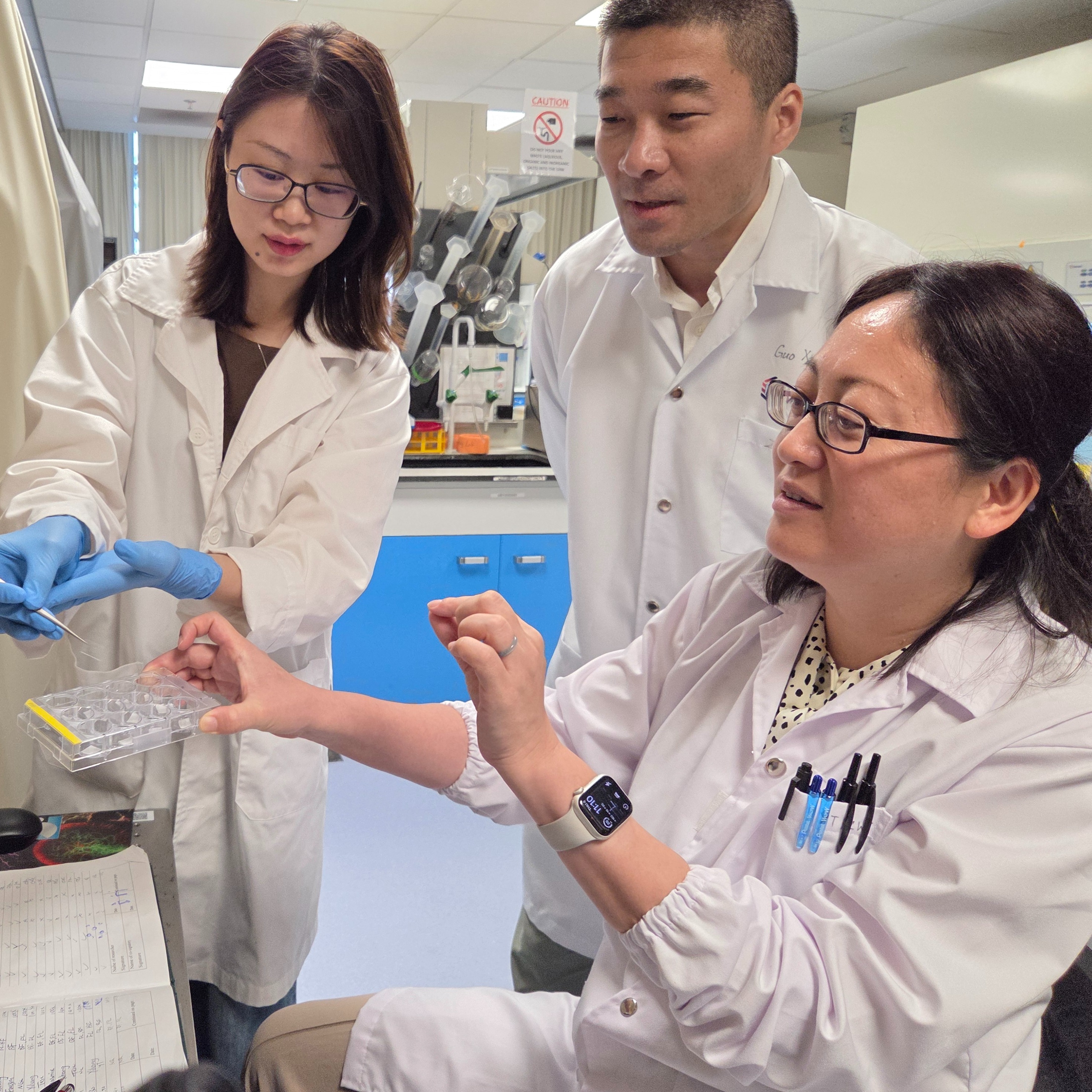 Zhao Wenting Lab Cropped