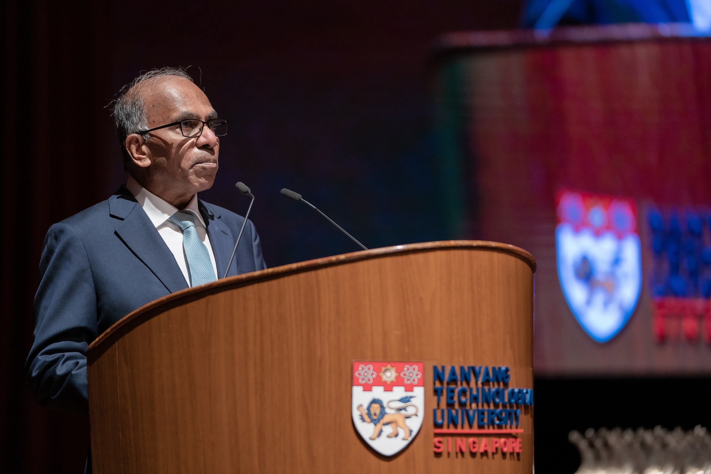 LKCMedicine's Outstanding achievements at Nanyang Awards 2021