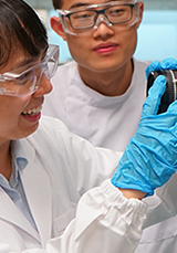 EPMCfac_mobile(320x458)