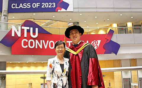 NEWRIEdu scholarship