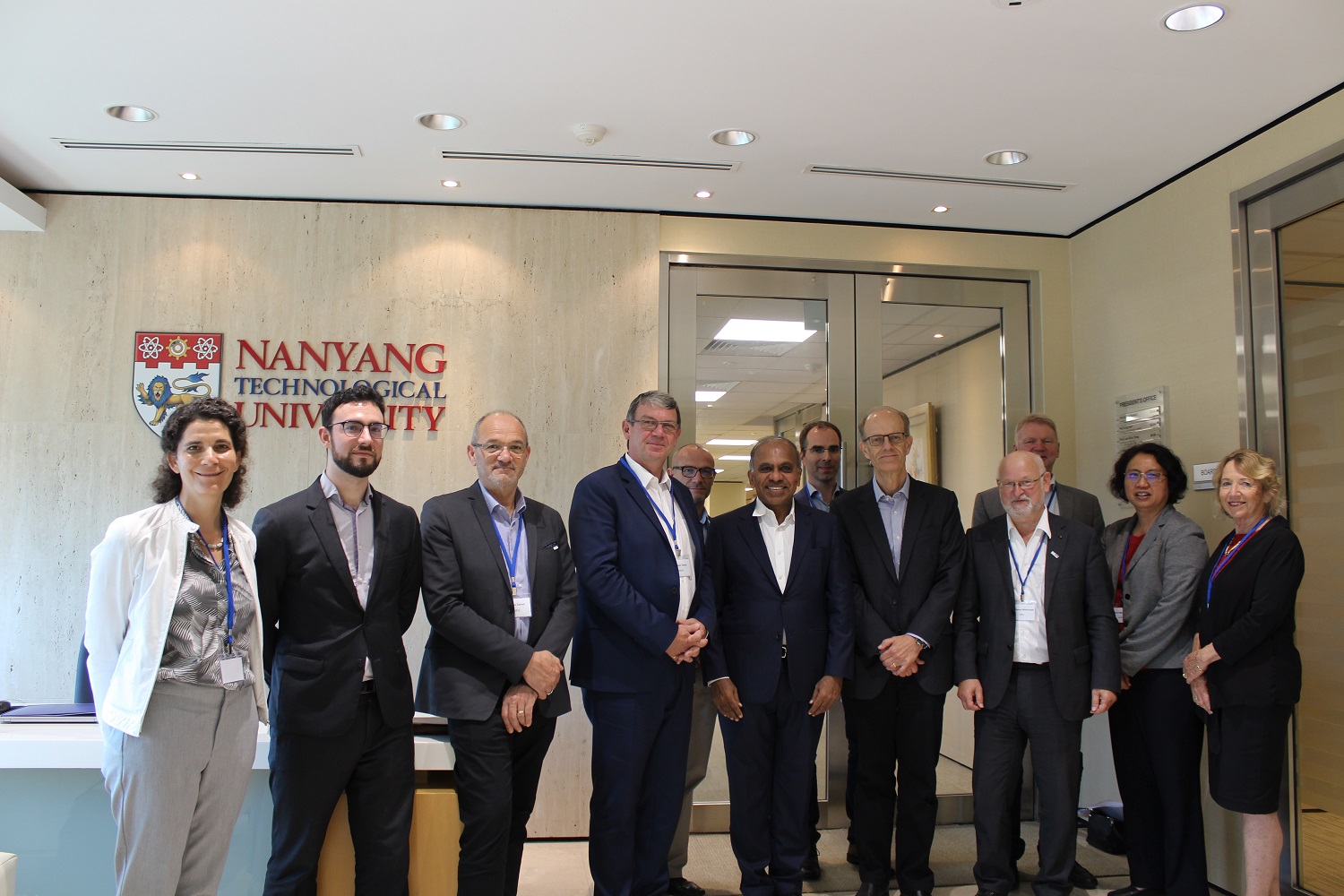 President meeting - closed door