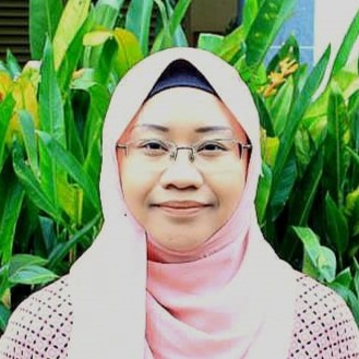 Ms Siti Salina Binte Kamsin (resized)