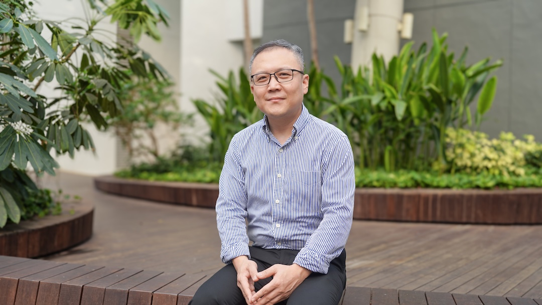 Prof_Duan Photo of Prof Hongwei Duan