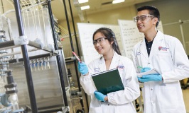 chemical-engineering-students
