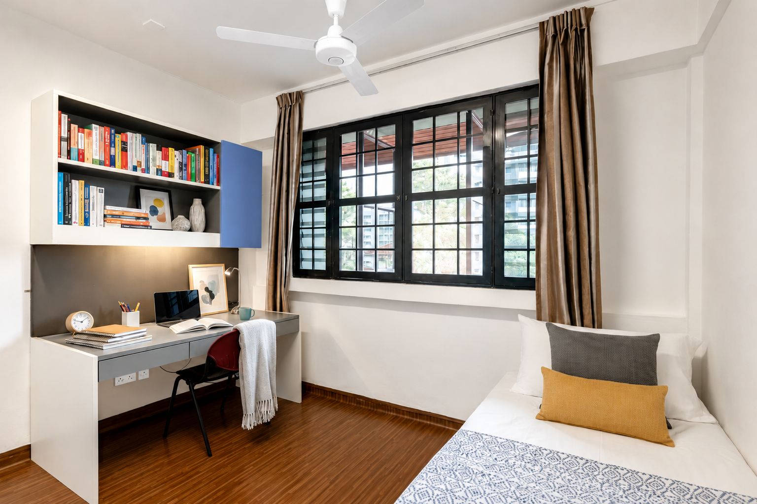 Hall 10 Single Room
