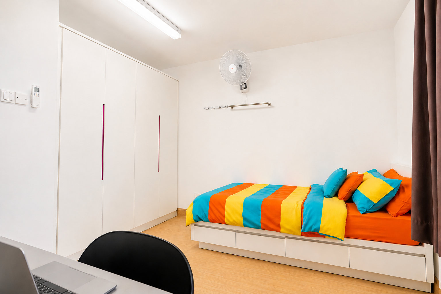 Hall 15 Single Room