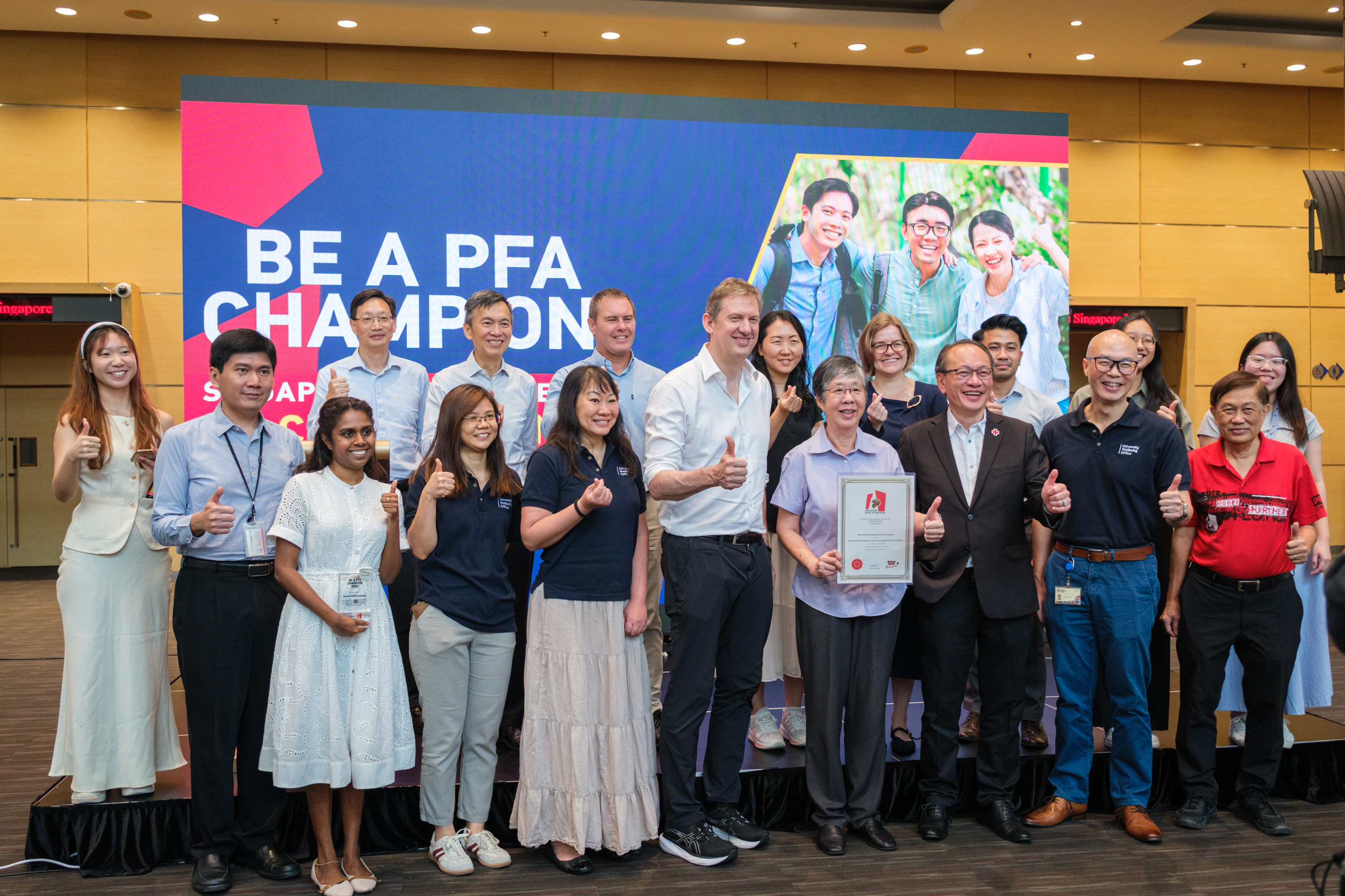 NTU staff and faculty together with Mr Ong Eng Huat, Mr Ethan Pang, Prof Lee Cheng, Prof Vivien Huan and Prof Christian Wolfrum