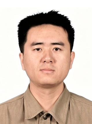 Dr Qin Chuan
