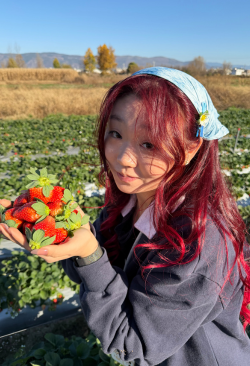 Li Yujin