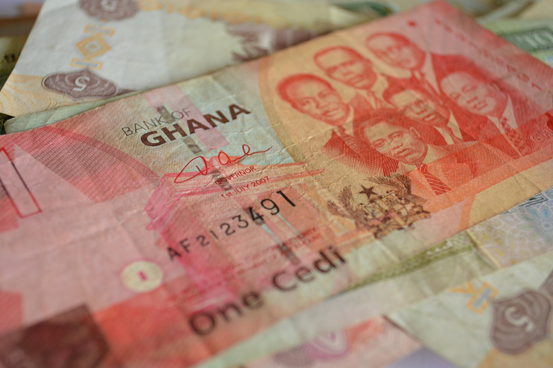 pdpics-currency-166846_1920