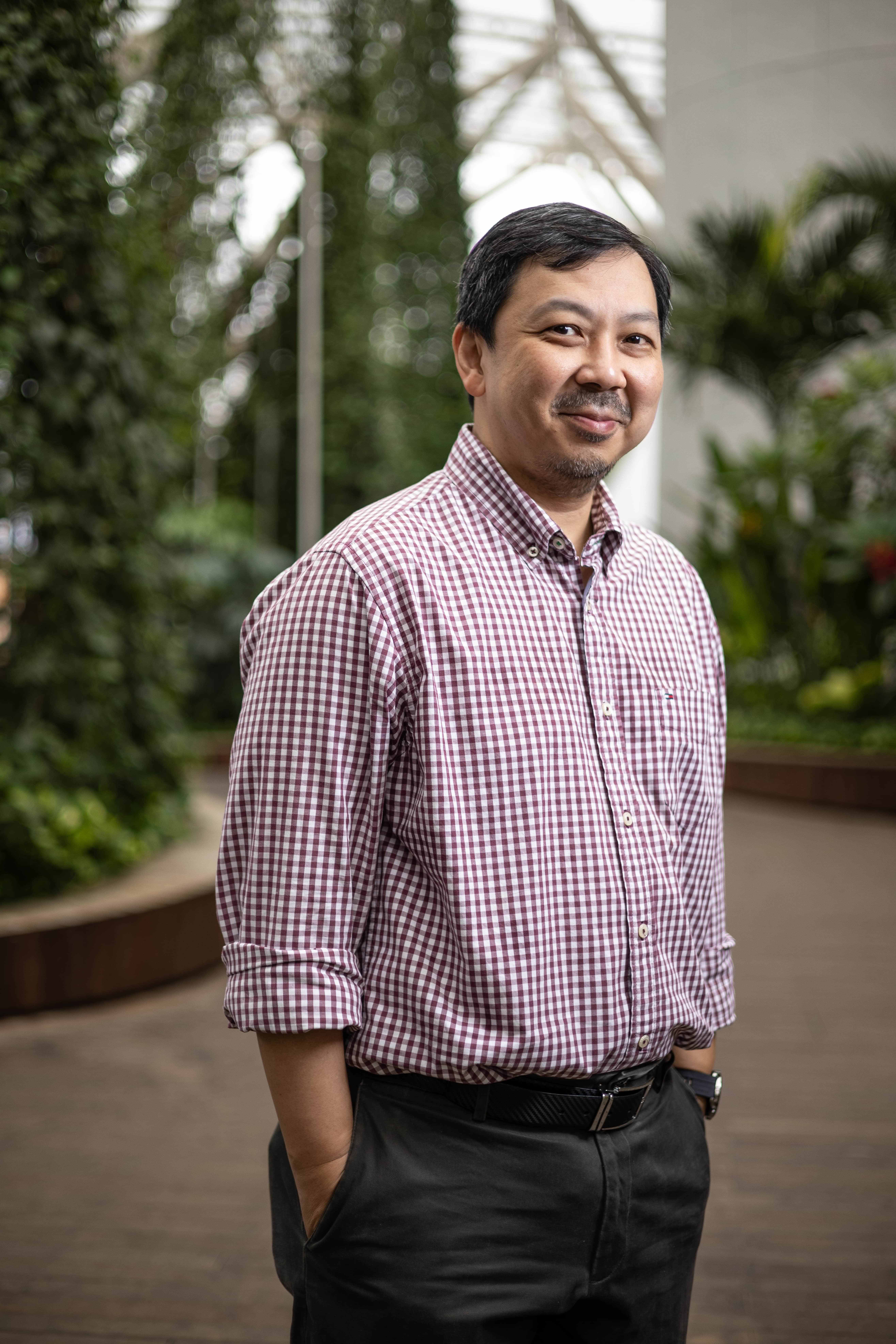 Assoc Prof Ang Wei Tech