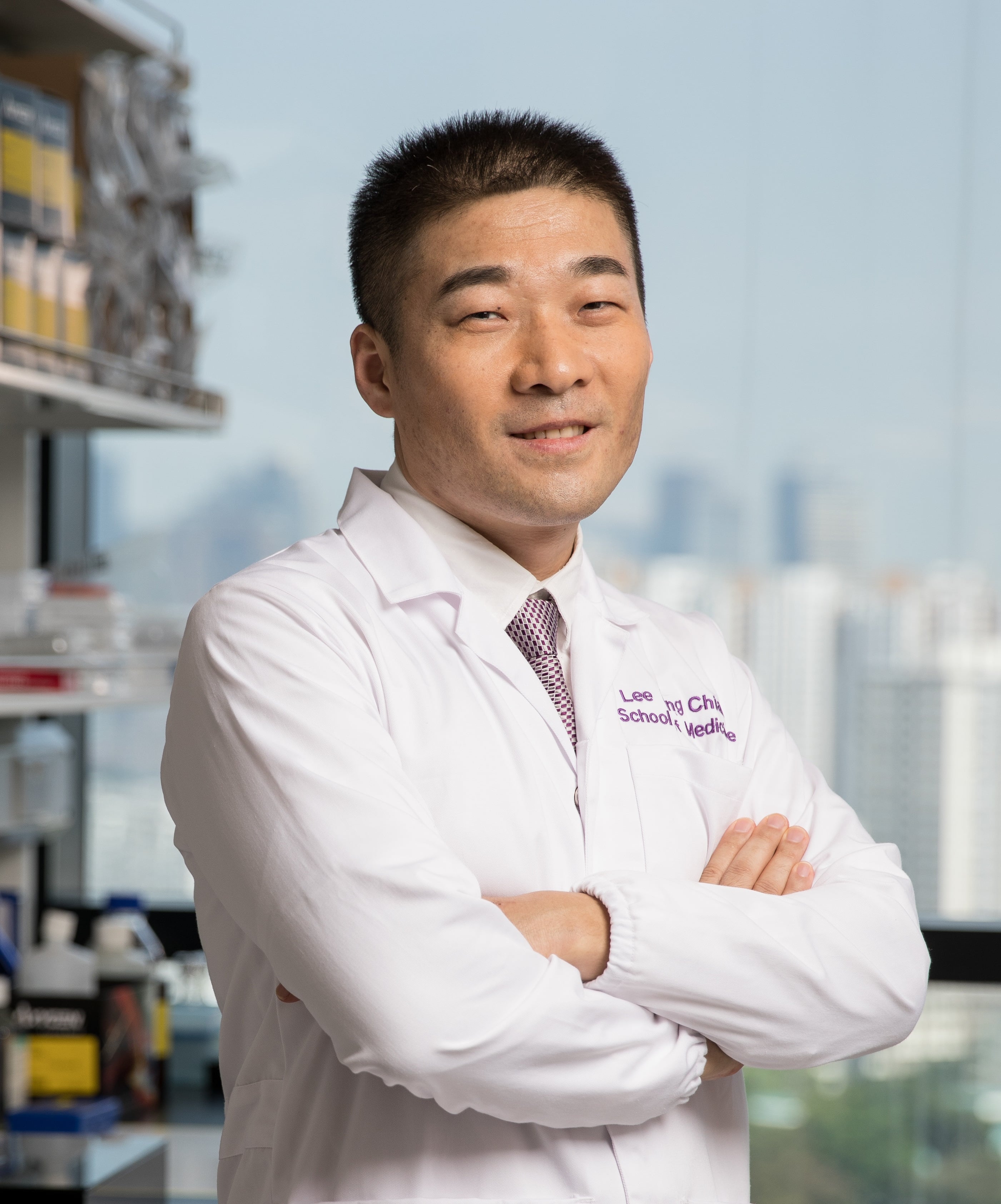 A photo of Assoc Prof Luo Dahai