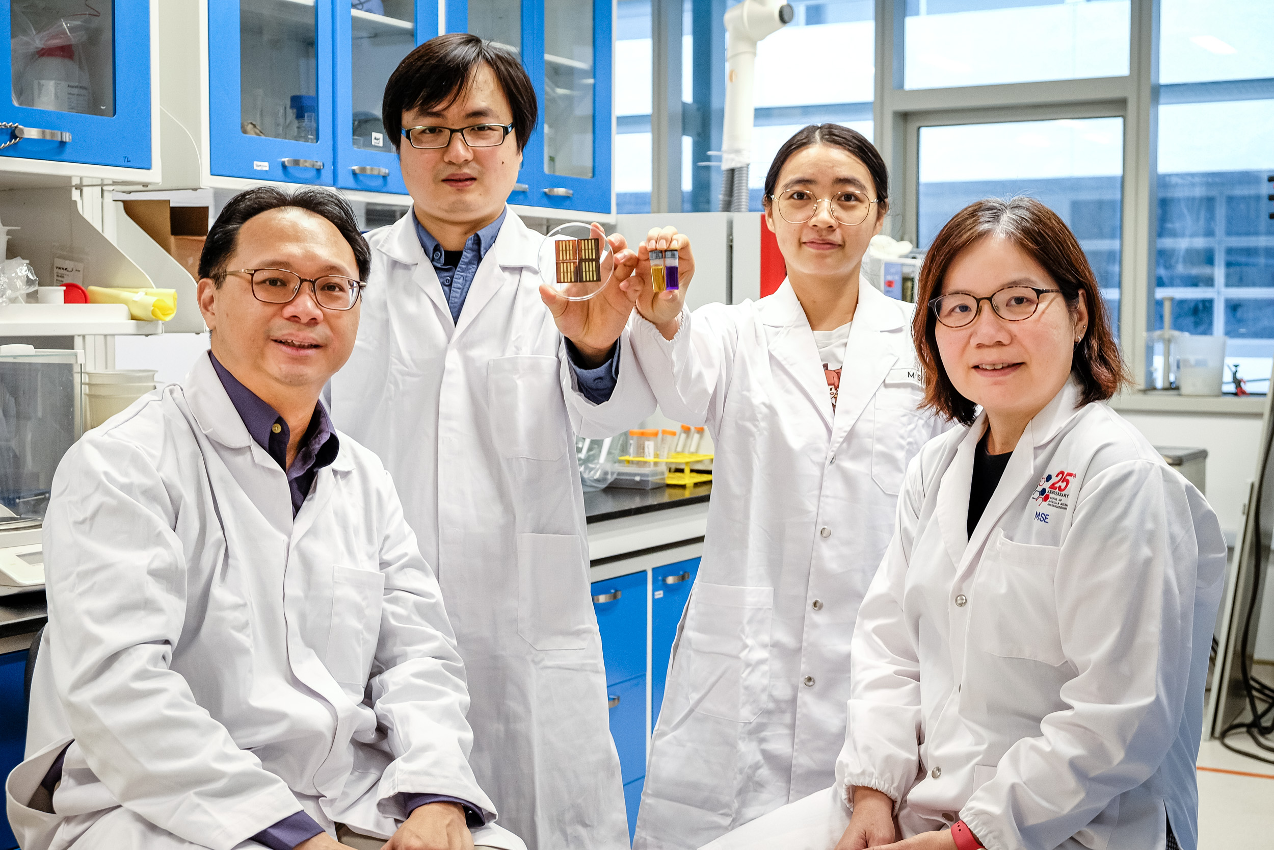 Prof Sum Tze Chien, Dr Ye Senyun, Dr Rao Haixia and Prof Lam Yeng Ming