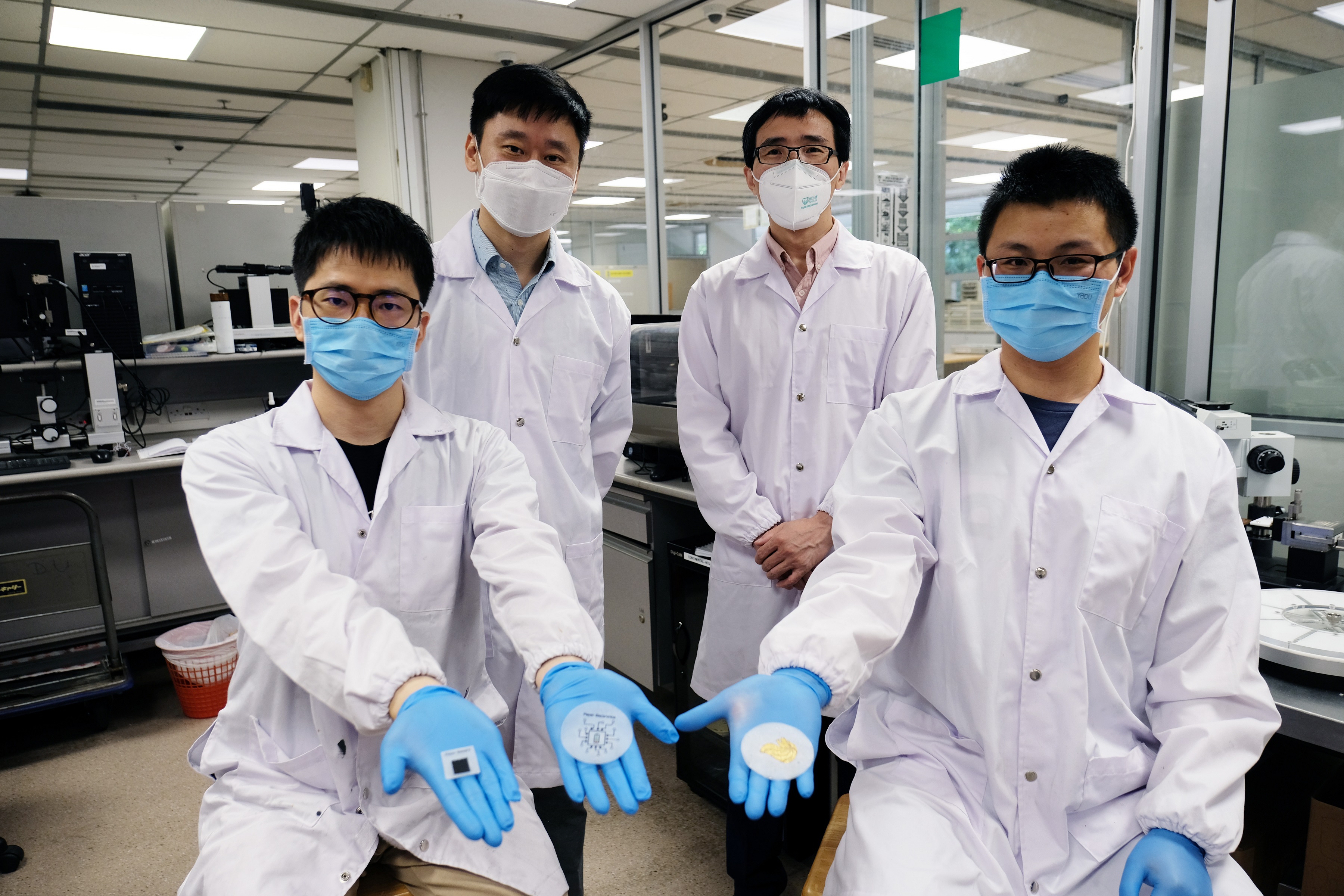 Dr Li Jia, Asst Prof Lee Seok Woo, Prof Fan Hongjin and Prof Yang Peihua