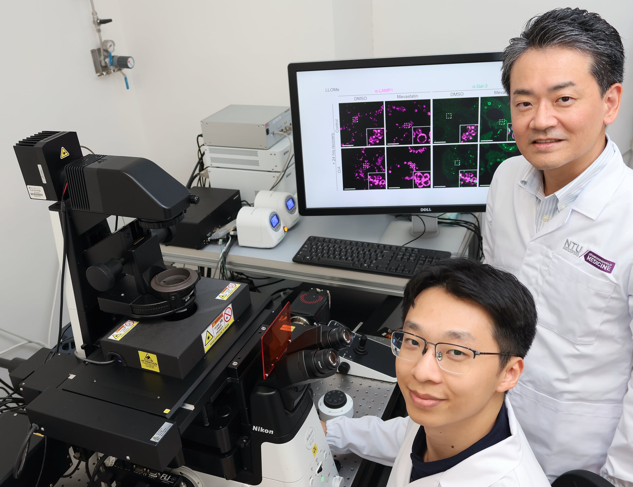 Dr Yang Haoning (left) and Assoc Prof Yasunori Saheki from Nanyang Technological University, Singapore