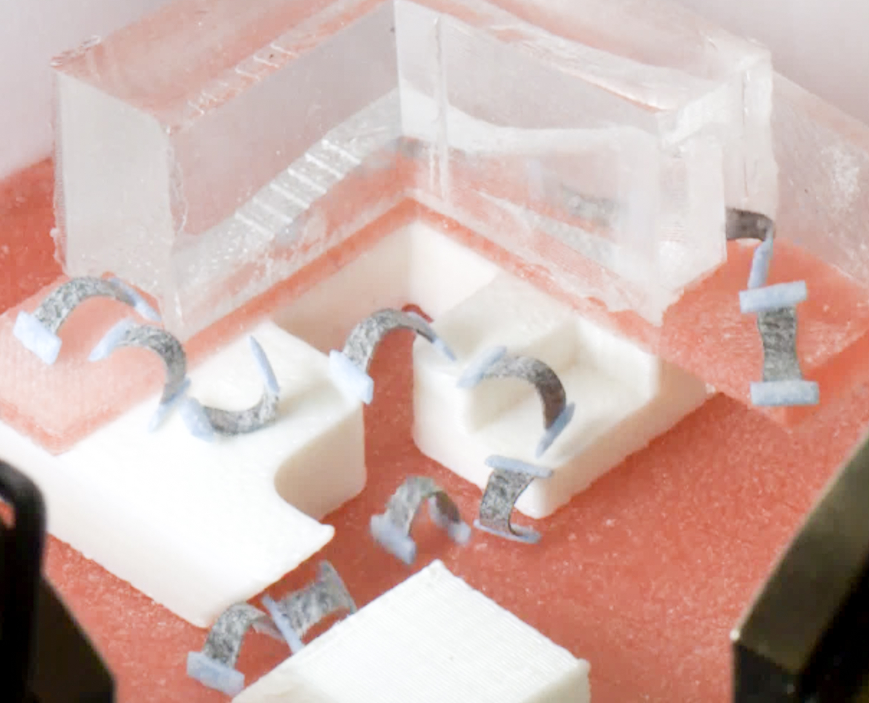 Millimetre-sized robot moving like a caterpillar and snake