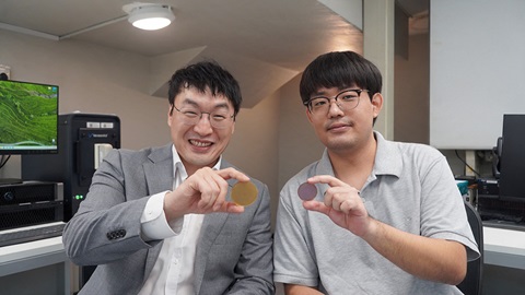 Kim and Baek with sensor sample