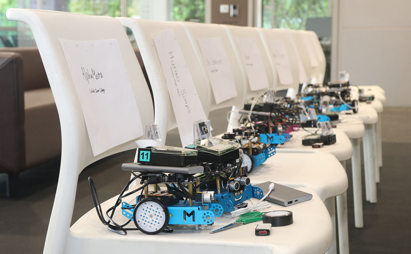 Photo of the robots from the teams.