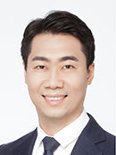 Professor Liu Yang