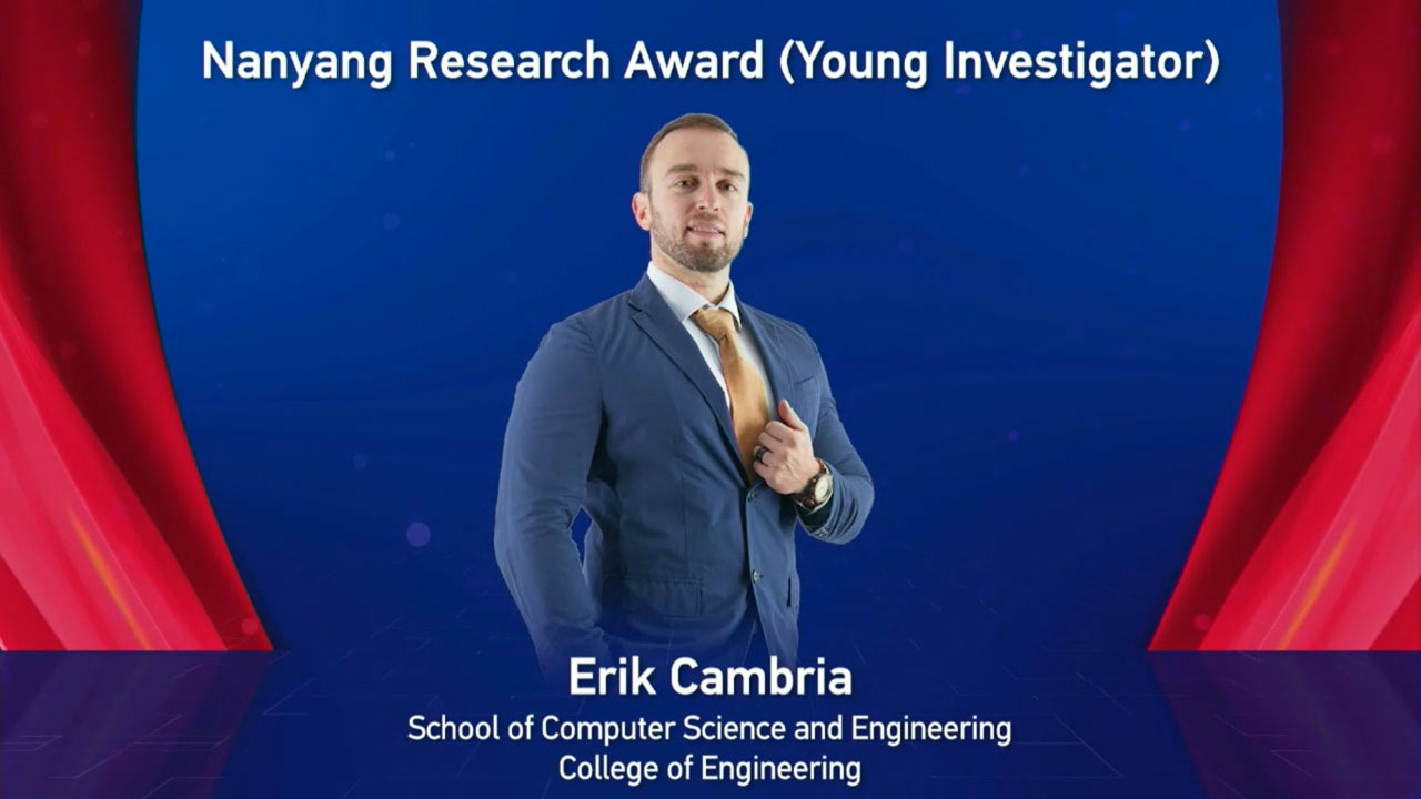 Assoc Prof Erik Cambria