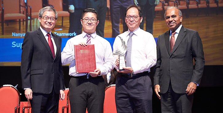 Nanyang Award (Teamwork): Associate Professor Francis Lee & Team (SuperNova)