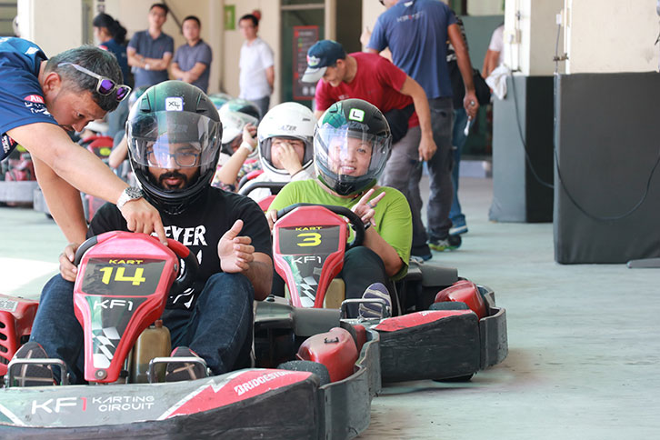 On 10 January 2019, SCSE staff gathered at the KF1 Arena Country Club for a fun karting challenge.