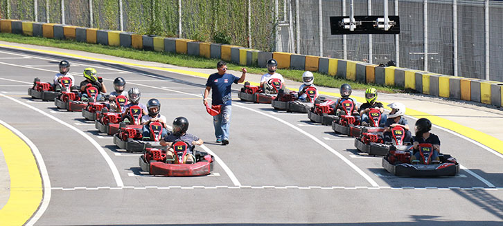 On 10 January 2019, SCSE staff gathered at the KF1 Arena Country Club for a fun karting challenge.
