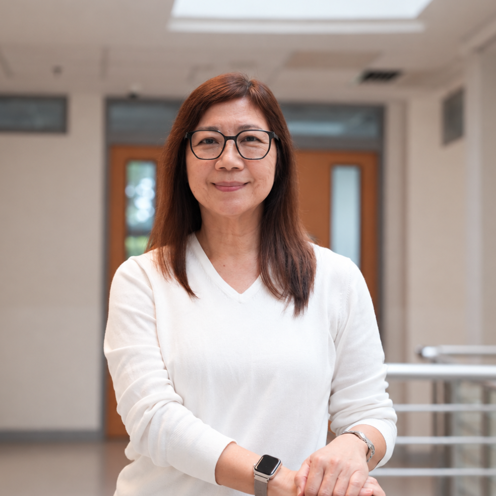 Lee Poh Ten, Christina