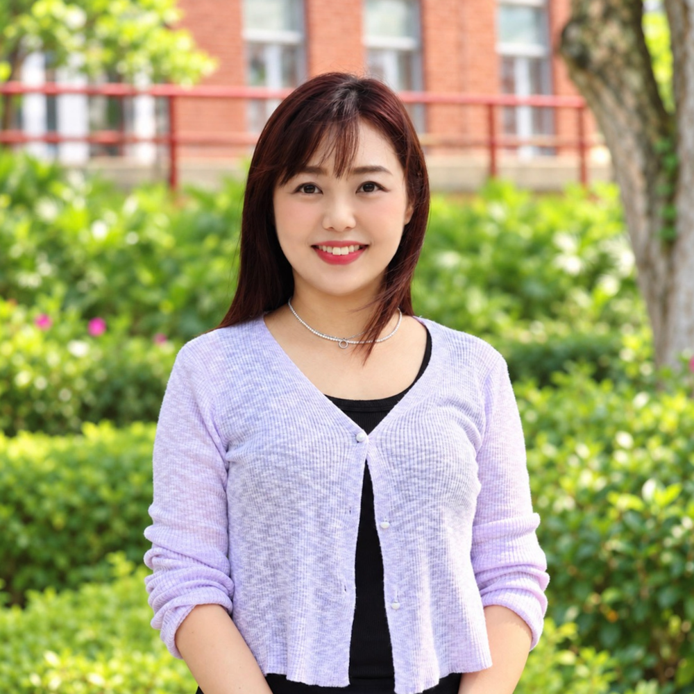 Lek Hwee Boon, Karen
