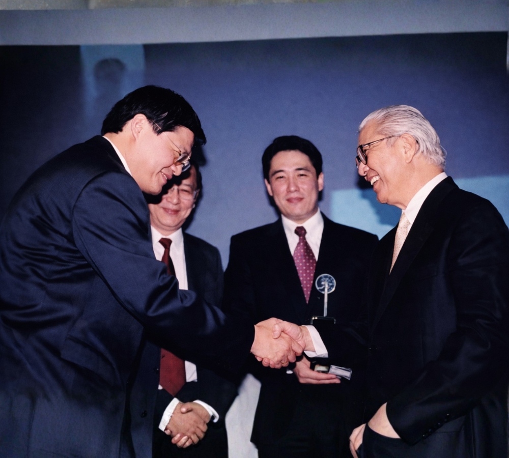 2000 - NSTB