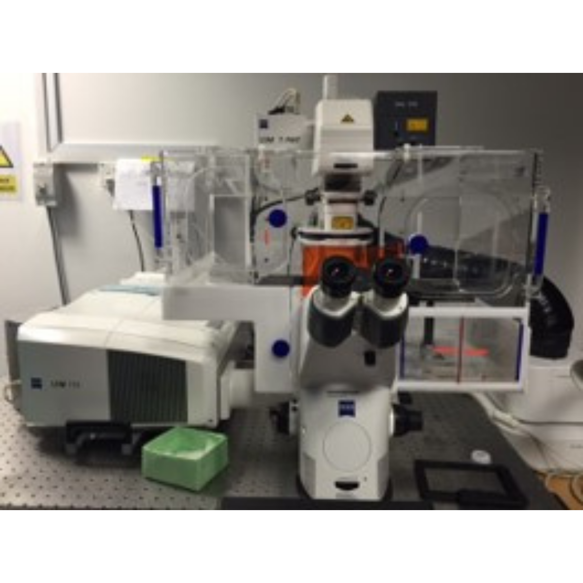 Zeiss LSM710 Confocal Microscope