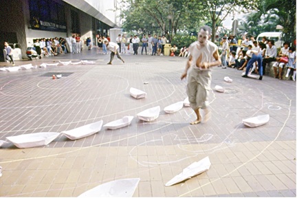 Tang Da Wu, Life Boat, performance, Singapore, 1989. Image courtesy Koh Nguang How.